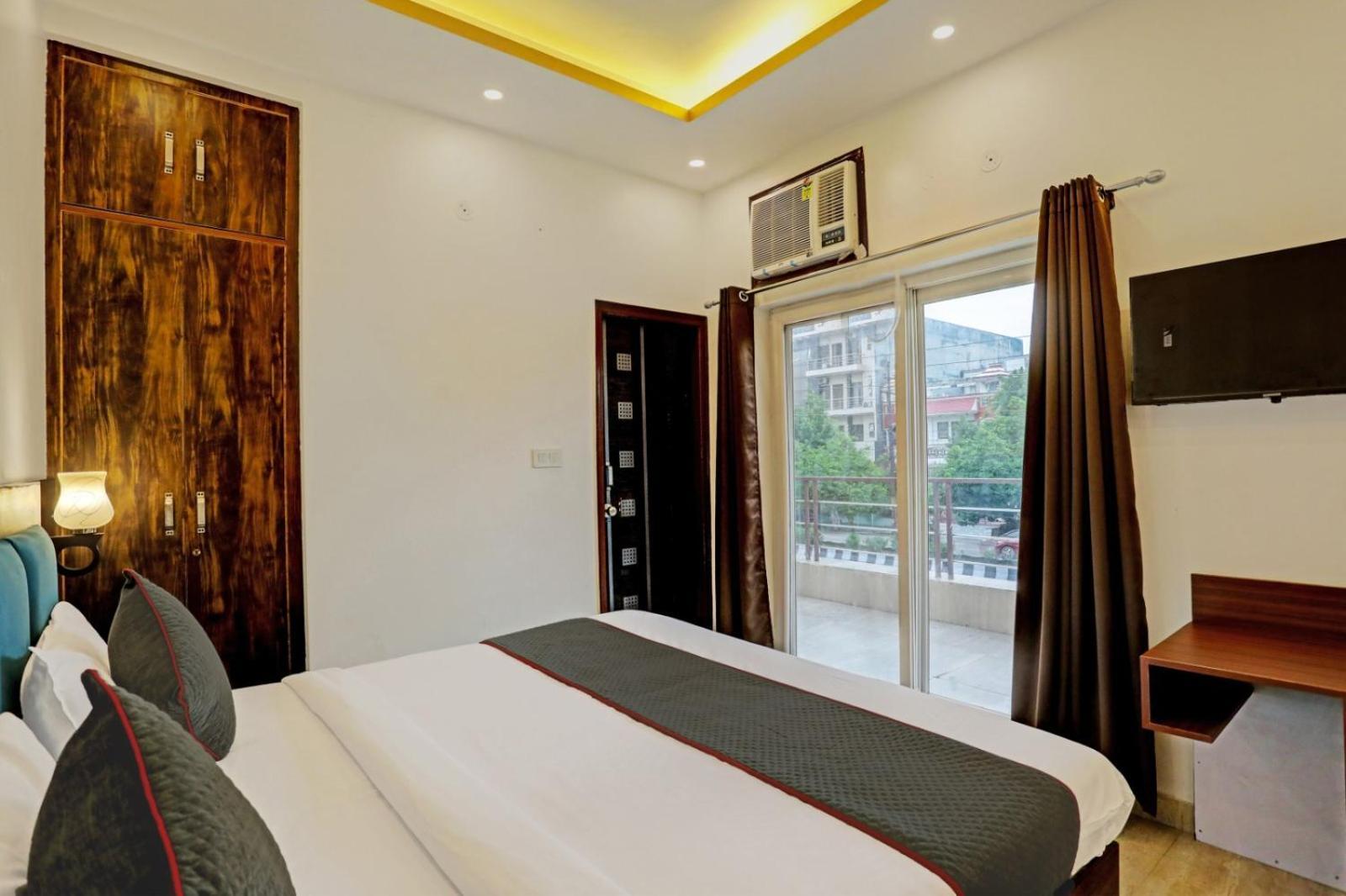 Hotel King Plaza Near Delhi Airport New Delhi Buitenkant foto